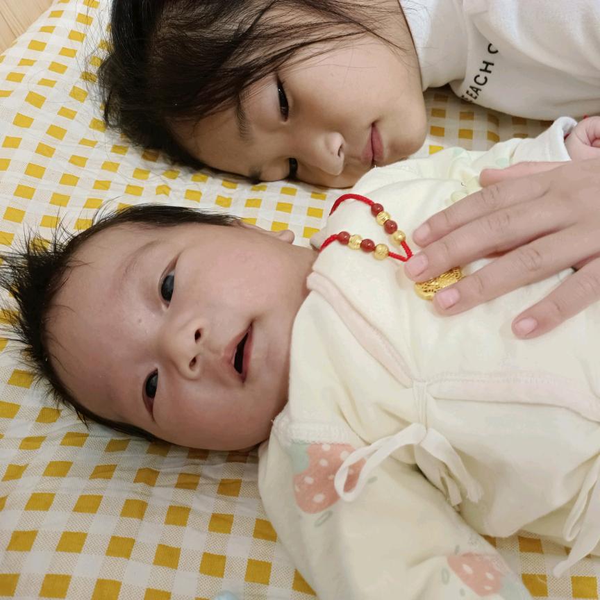 蒸汽花生梦妍      洛铖