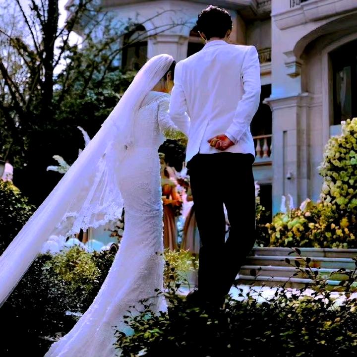 薇薇儿☀️Vivian🌙ZzsH💜❤