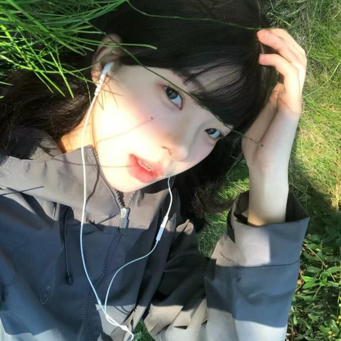 ₍˄·͈༝·͈˄*₎◞ ̑̑.