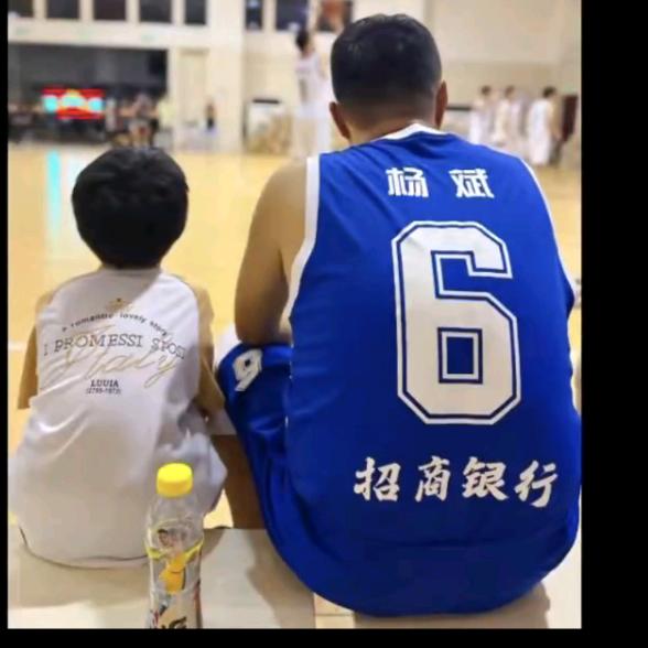 小斌斌
