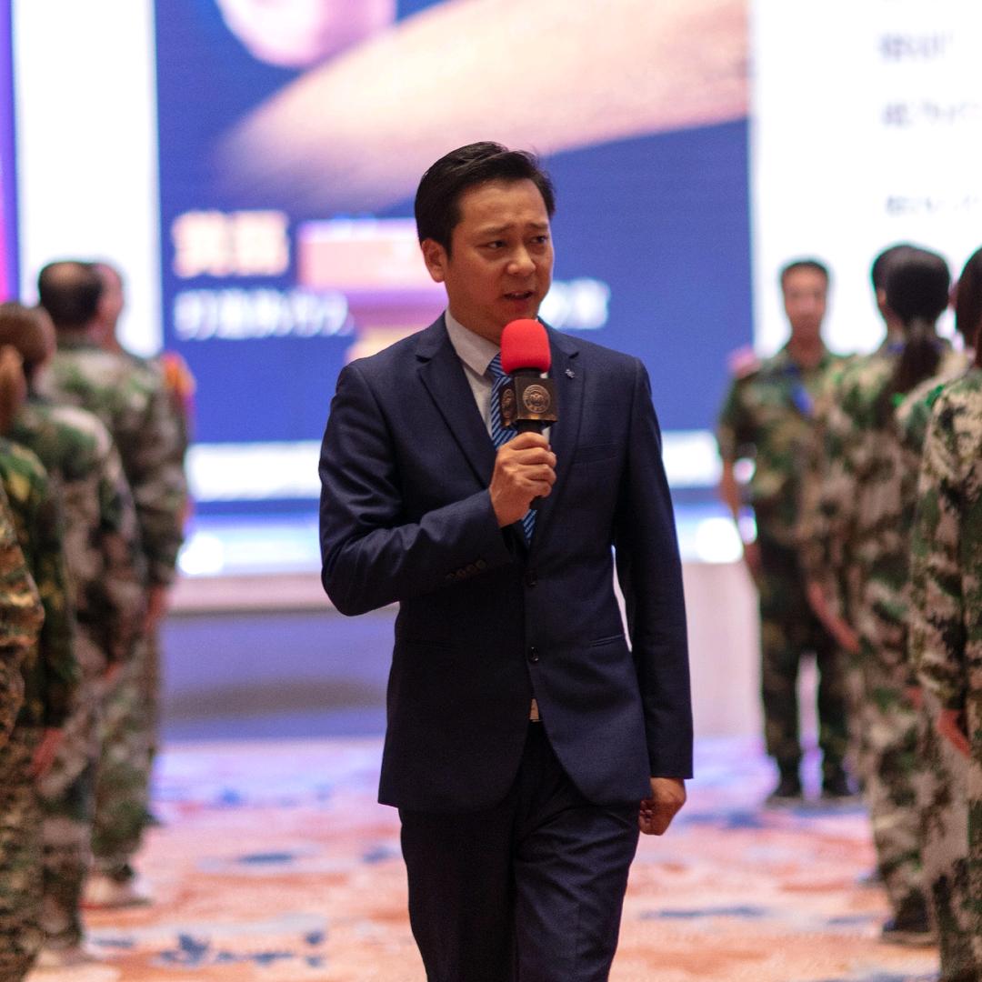 能量思维点亮人生