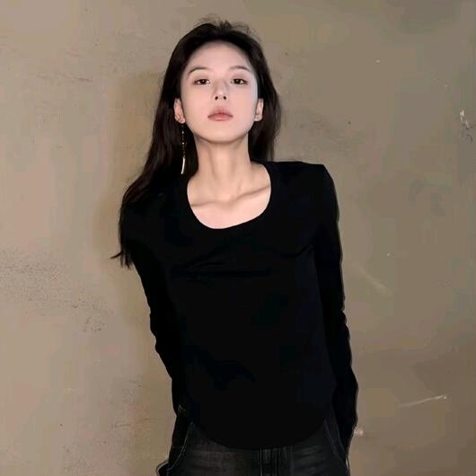 小拾玖.