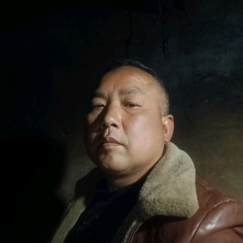 铜仁打工人滕召平