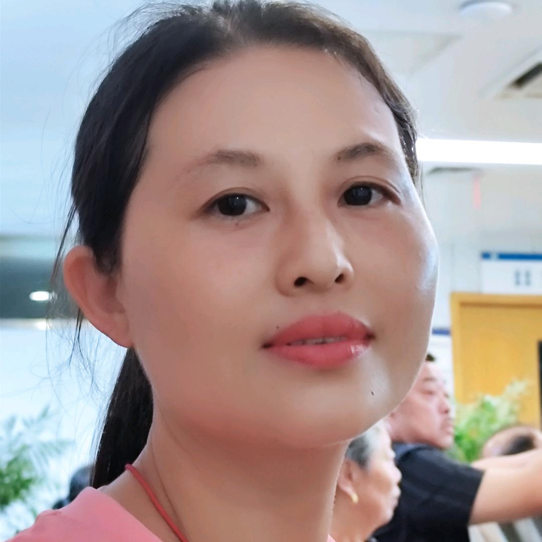 开心小妹陪妈妈一起抗癌