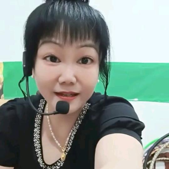 呼拉玉,(70后早晚8点)