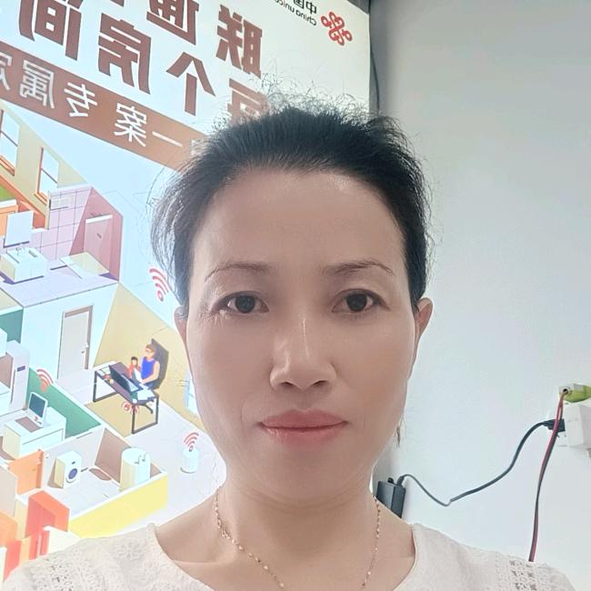 平安怡景园南门佳易通讯店
