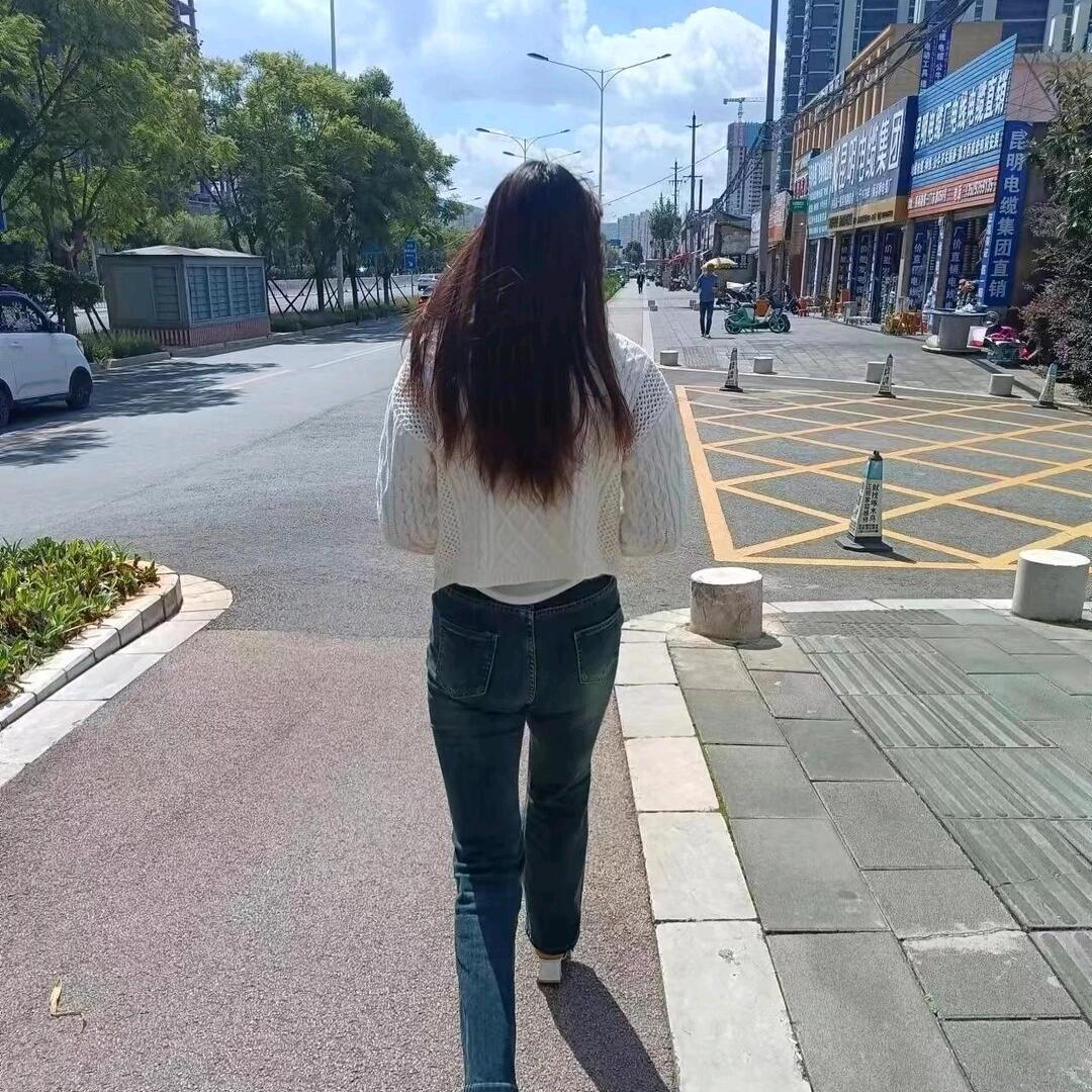 丽宝吖🤔