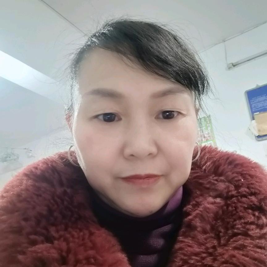纯纯美发    不定时开播