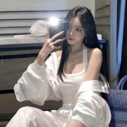 @盼盼