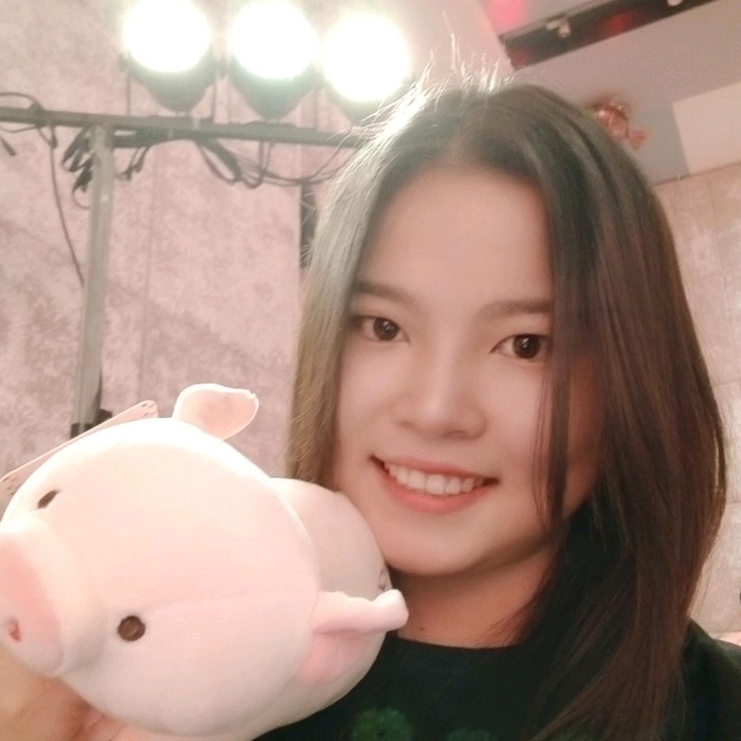 呵呵姑娘（涨粉中）比互