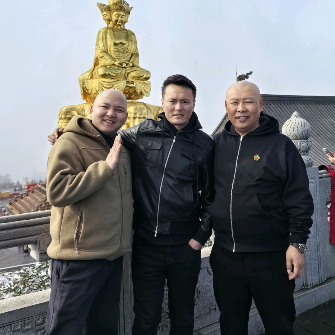 卫东