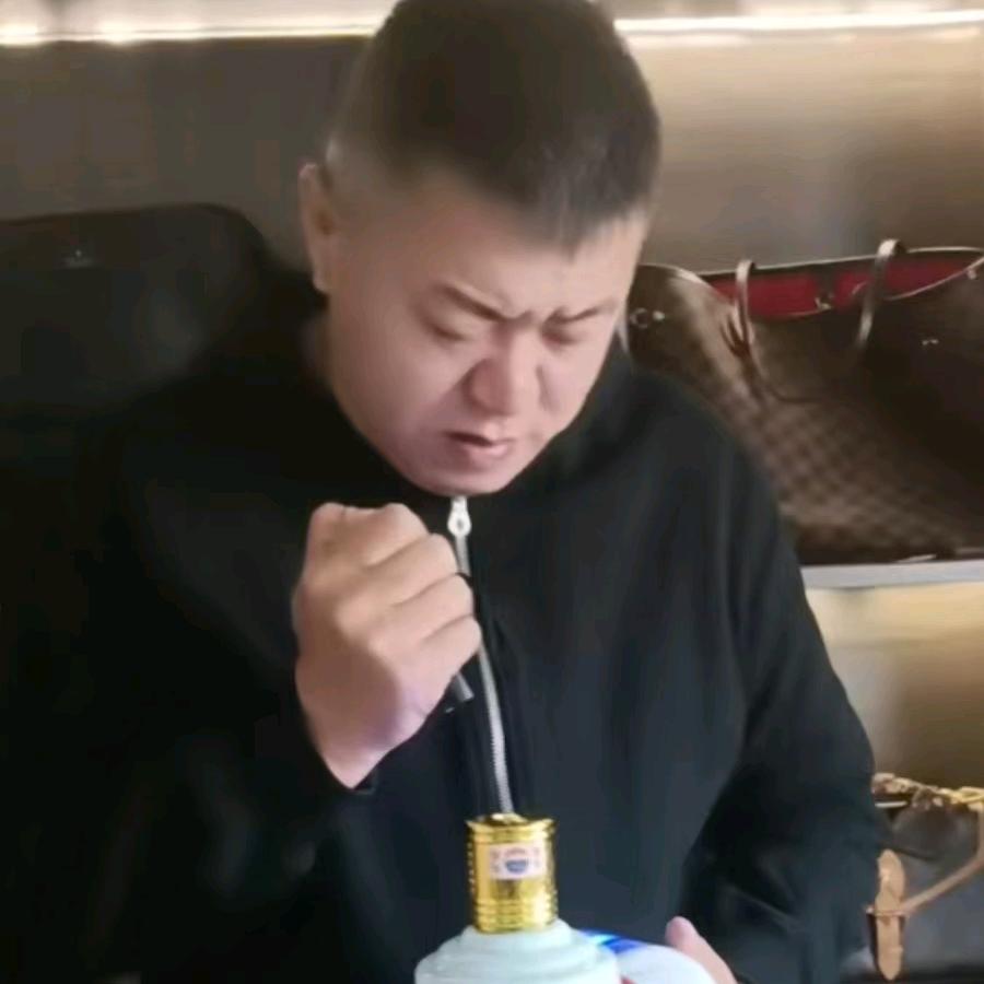 钱典名品商贸行