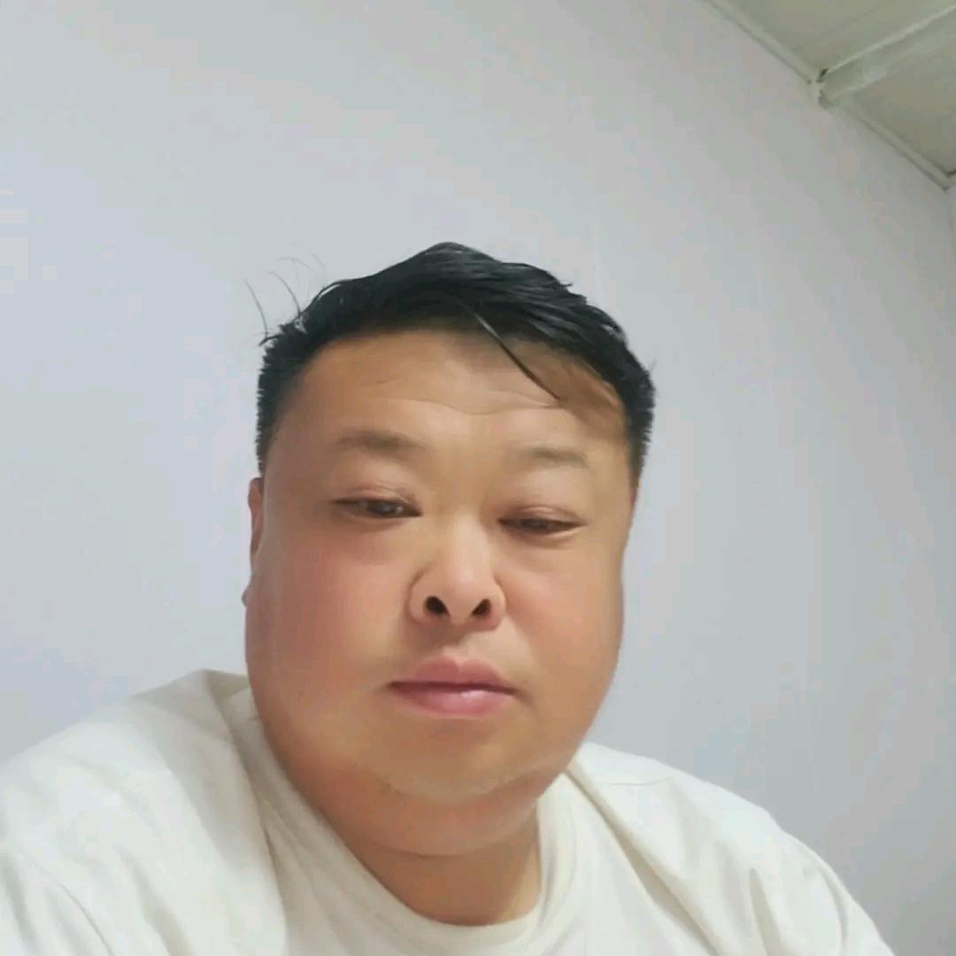 A。收葱的谭先生...