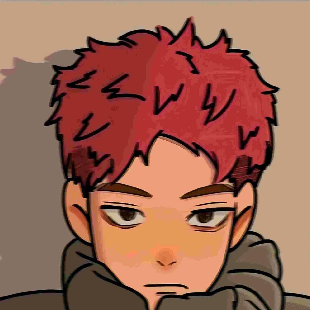 左手拿上炸鸡腿右手拿上可乐的神秘裤衩男
