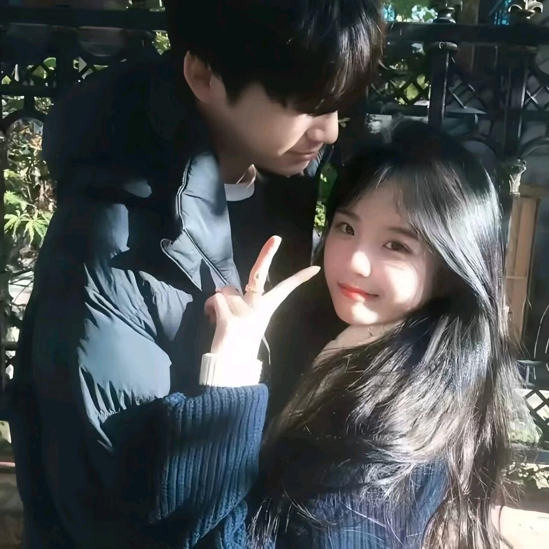 凶巴巴的小红帽