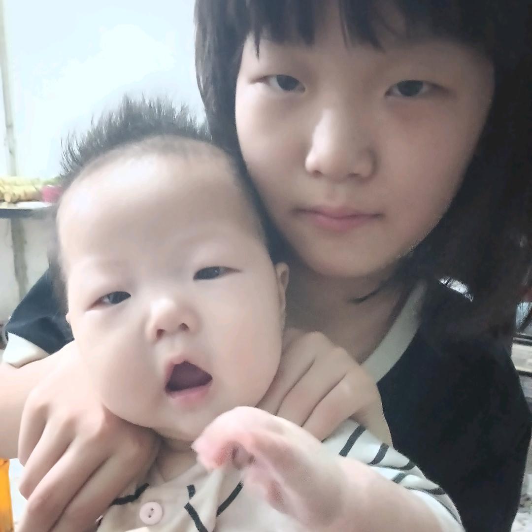 孟丽_235901602