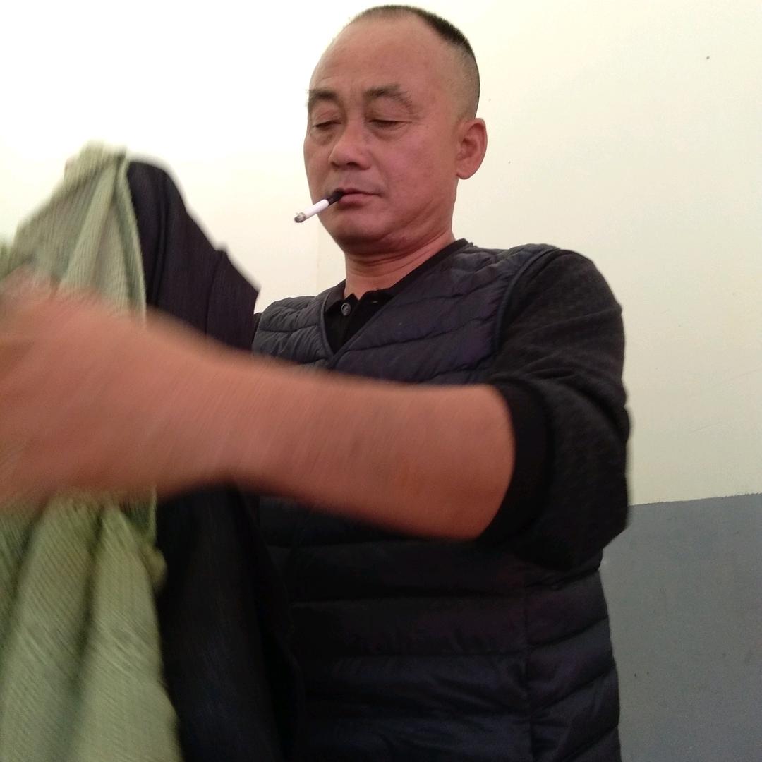 福哥$