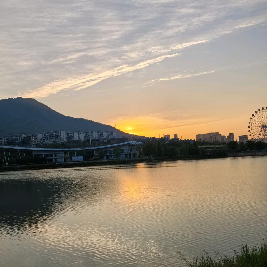 锦锦锦安年