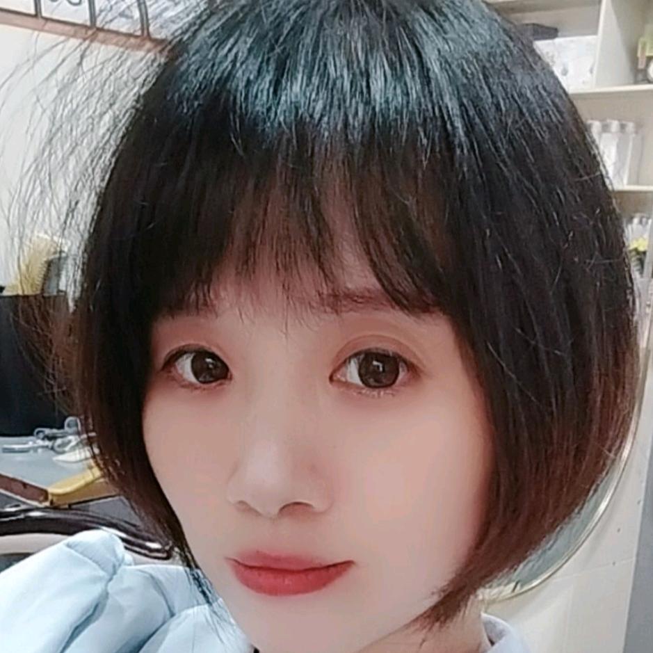 彩彩