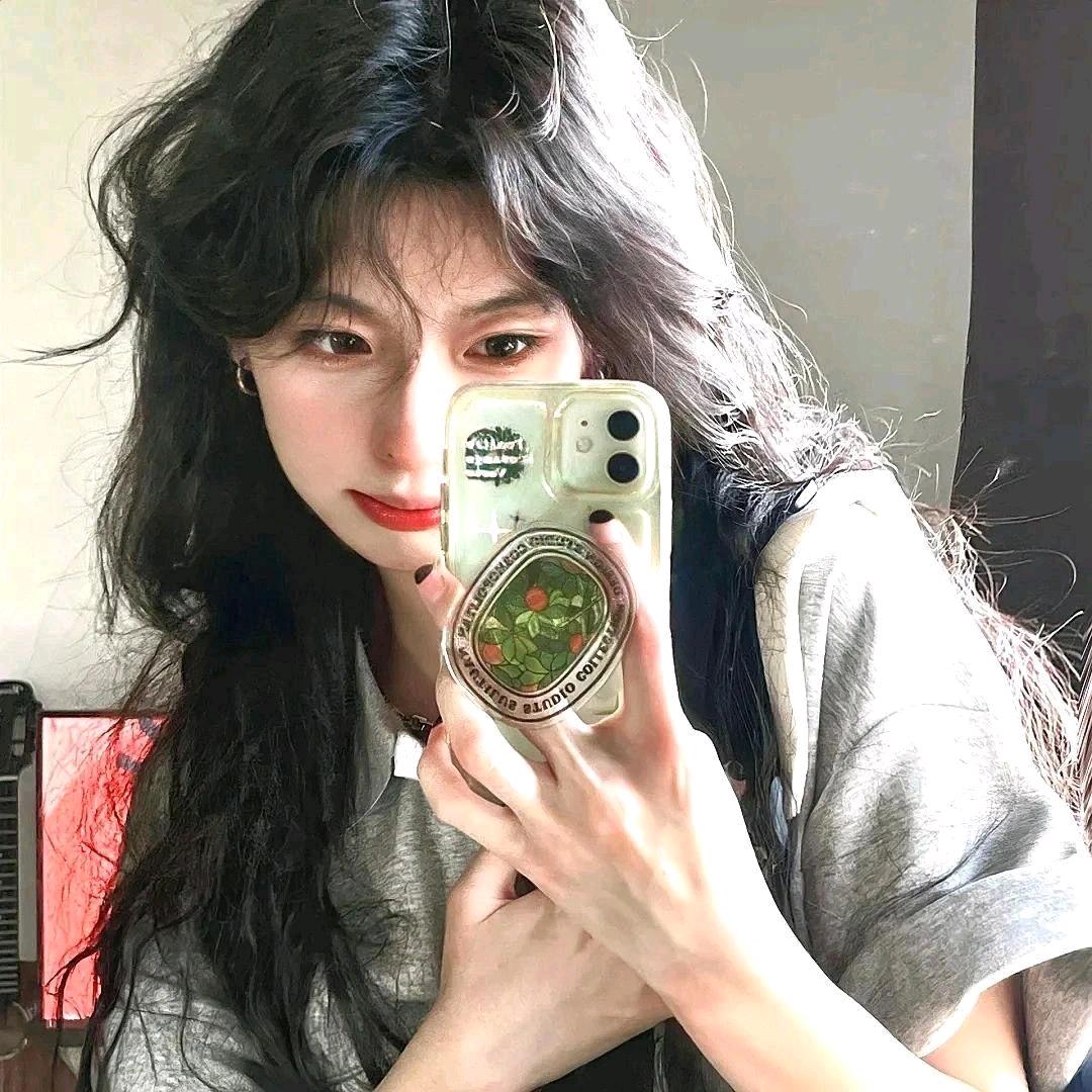 R🧸
