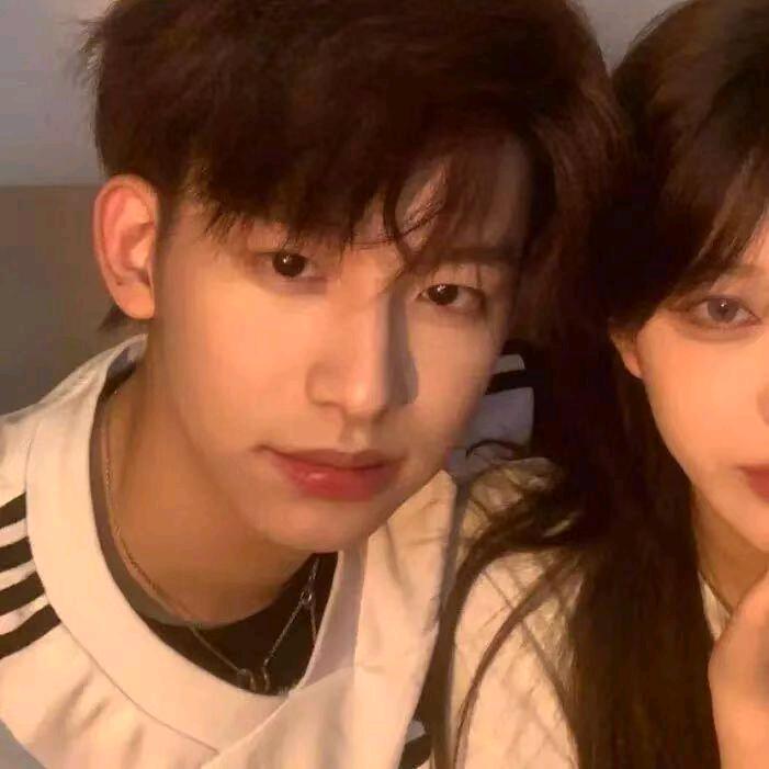 爱ㅤ小ㅤㅤㅤ黑ㅤㅤㅤ