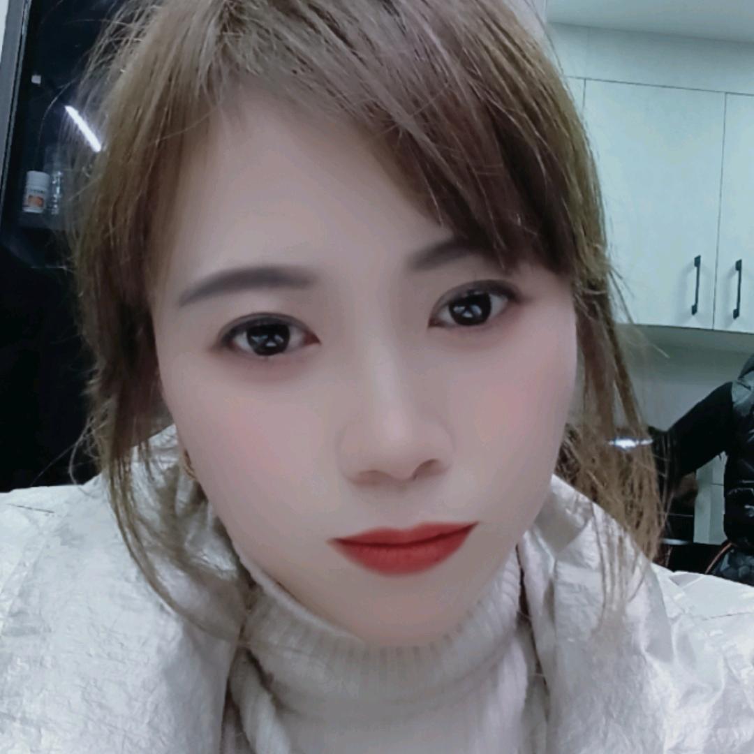 瑞娜