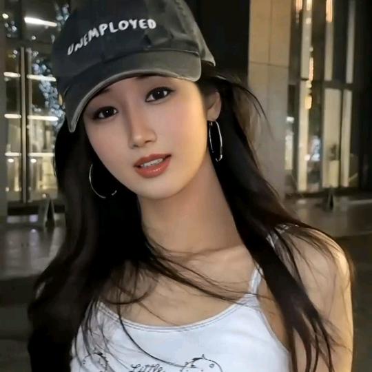 默然不语💞
