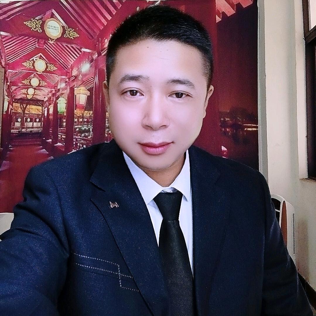 龙哥