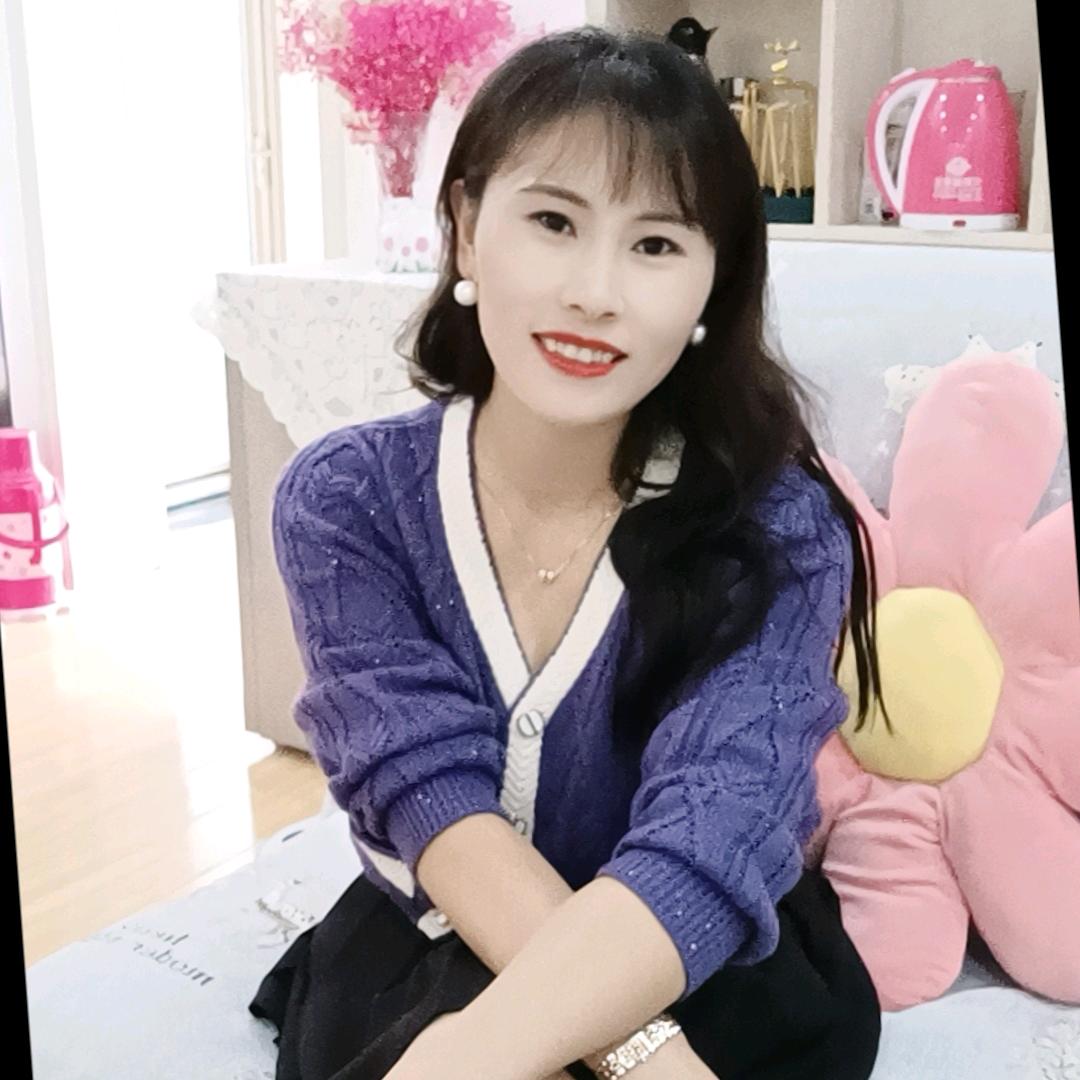 徐家姑娘（伊袖品牌服饰）