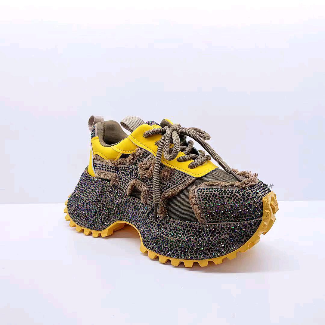 咸阳女鞋劳克士