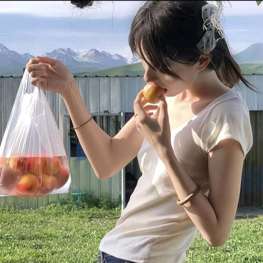 桃小薇2027.8.7.桃白白s