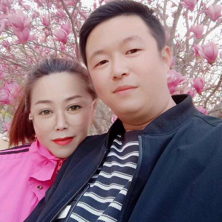 青龙相差十岁的夫妻