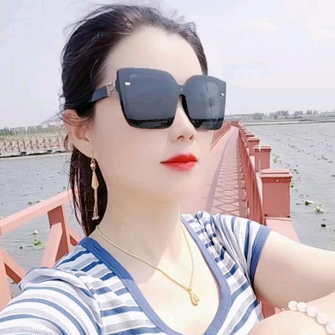 @小蕊@