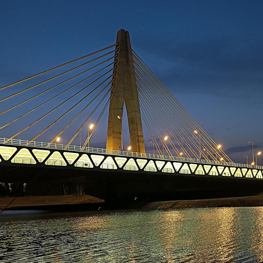 中央空调螺杆机.离心机.维修.保养