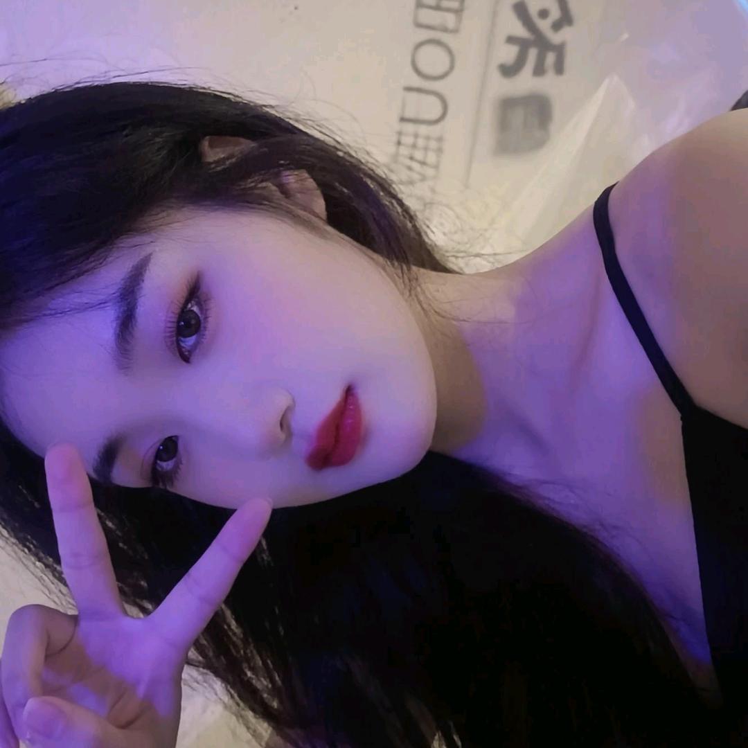 @🥀এ᭄回忆 ꦿ痛💔人心 ོ: @❀