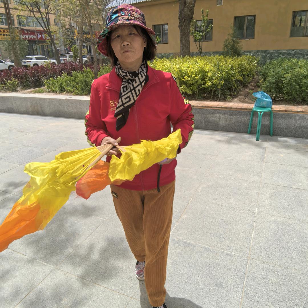 甘肃景泰张万红