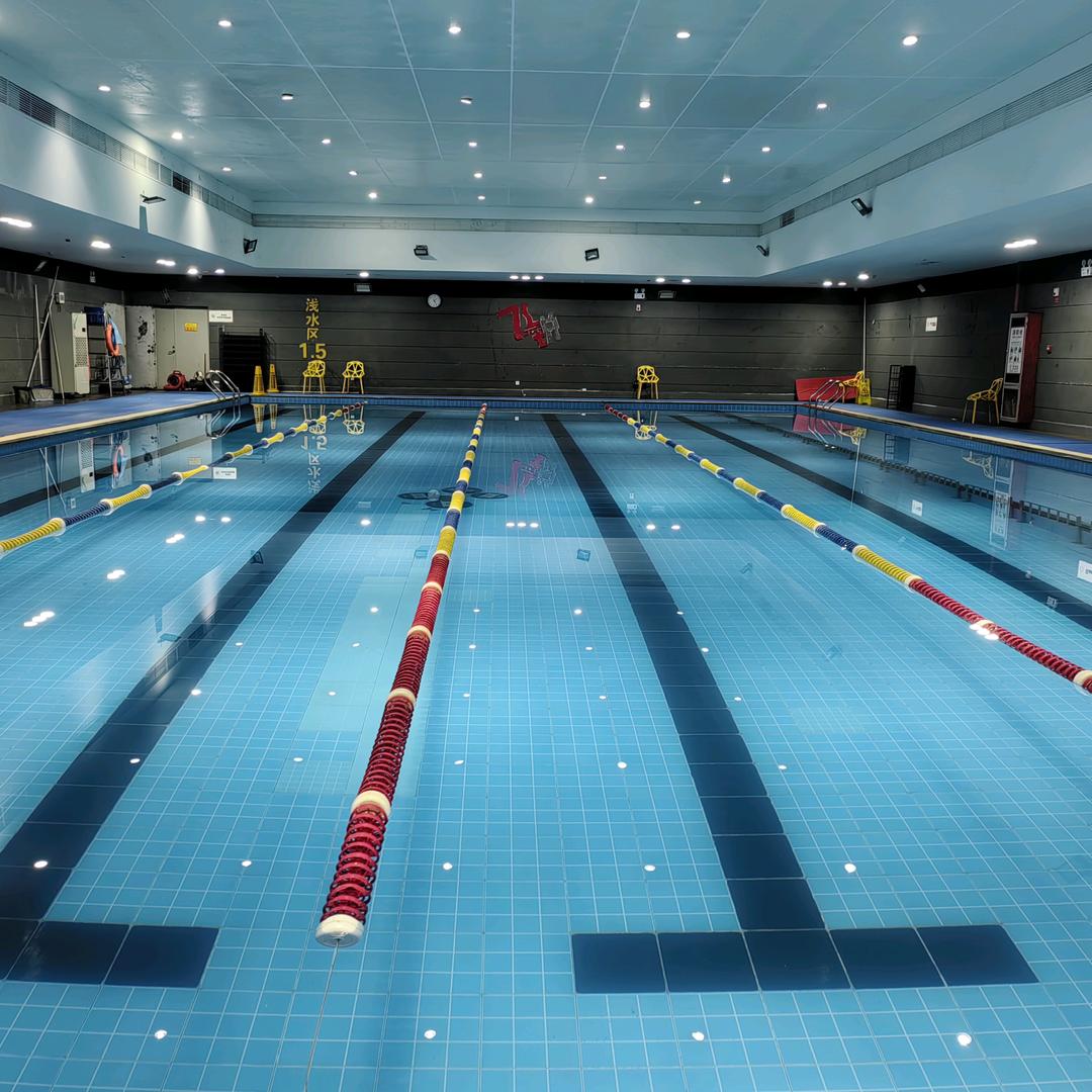 飞悦游泳安教练