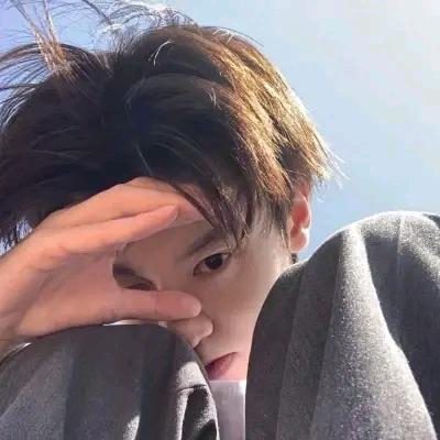 小柒