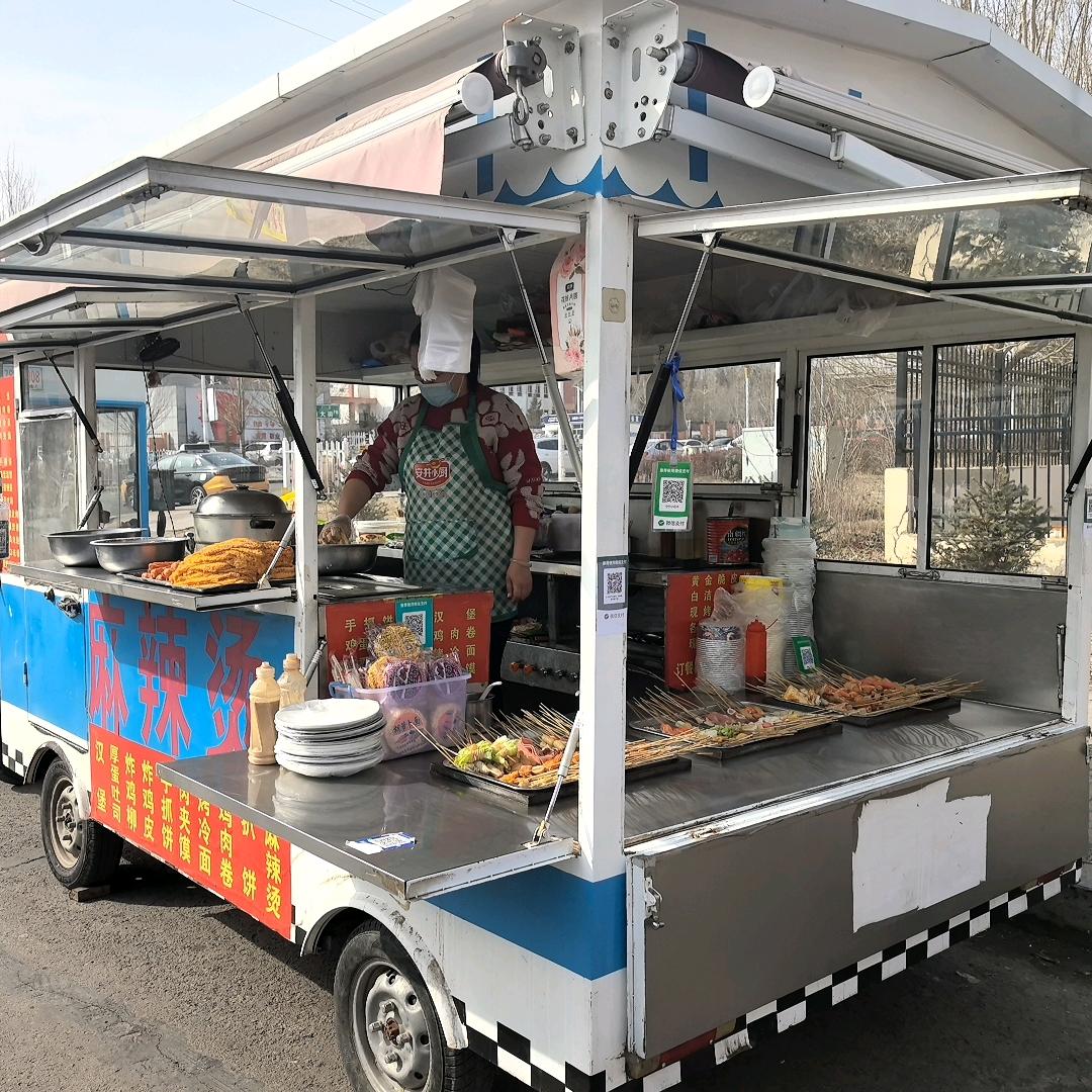 太仆寺旗一中宁宁小吃车欢迎您