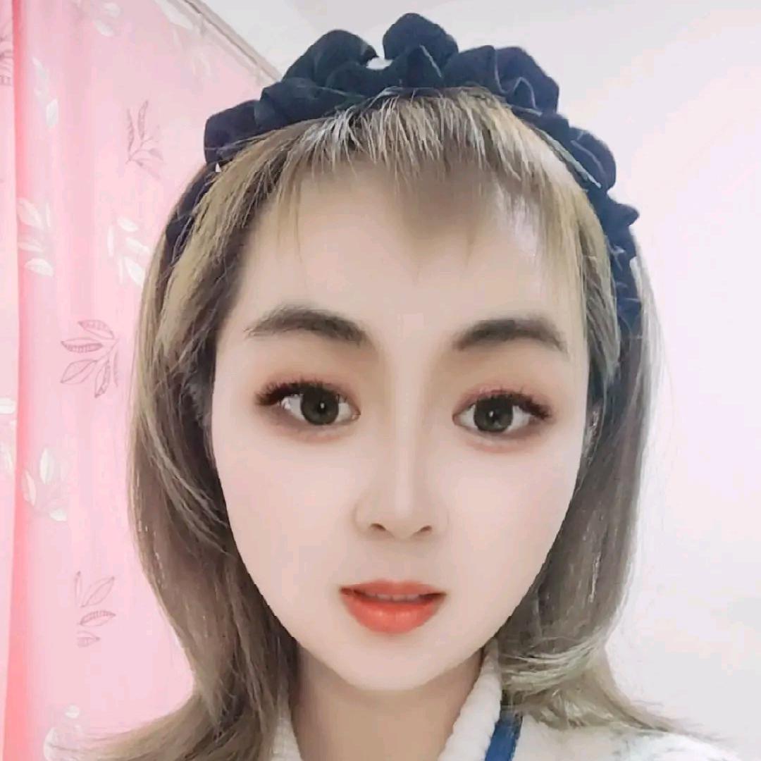 冰冰每天（上午八点十分开播）