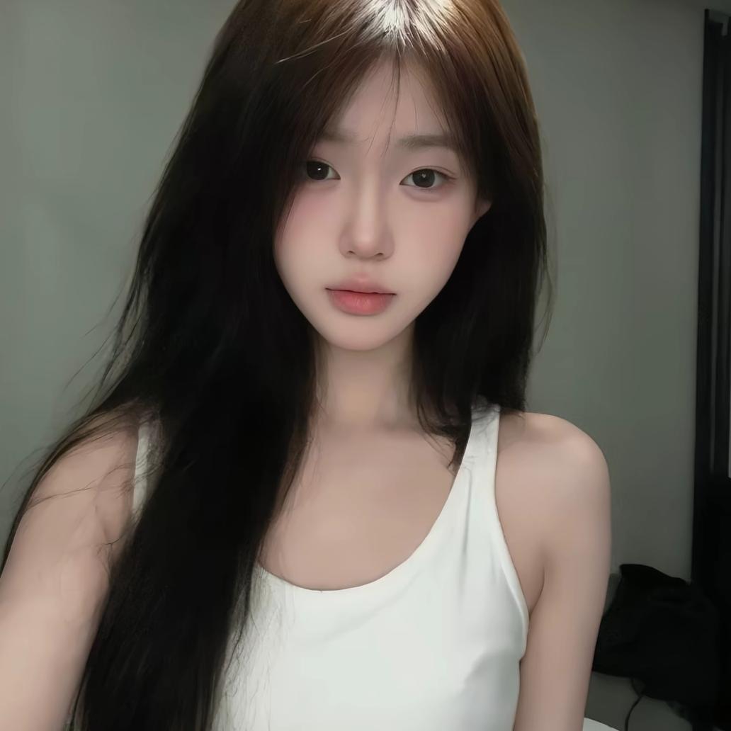 彤