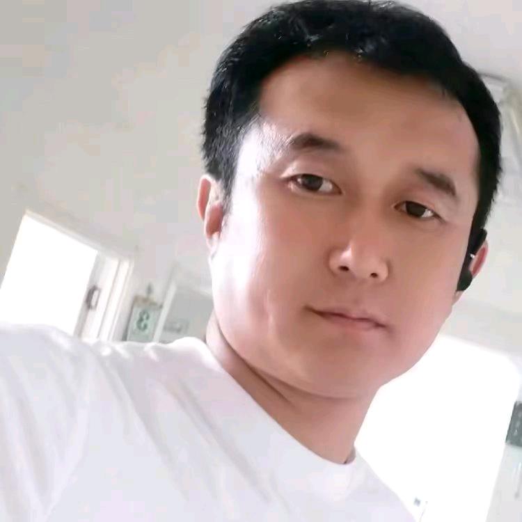 人丑嘴不甜