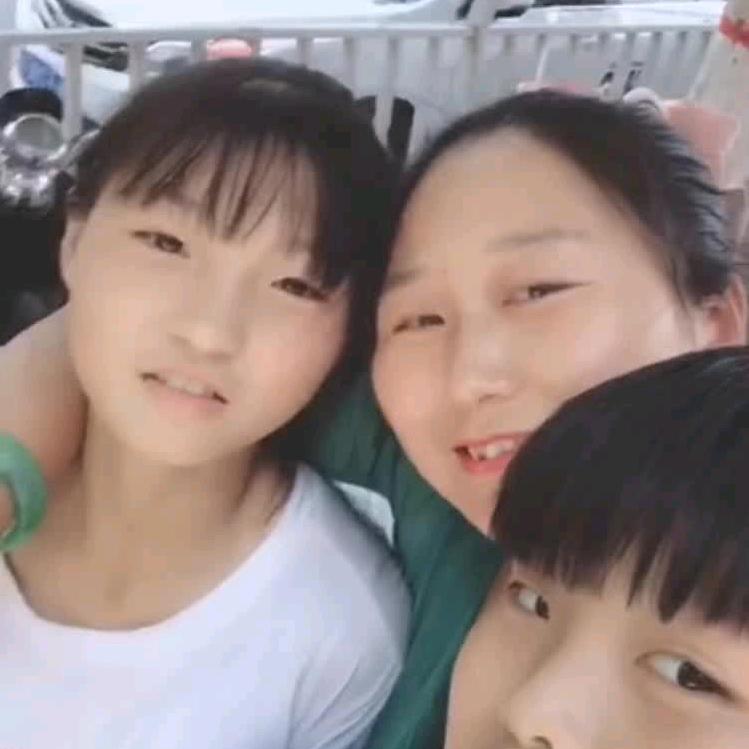 0  00 0220  2 00 0,,