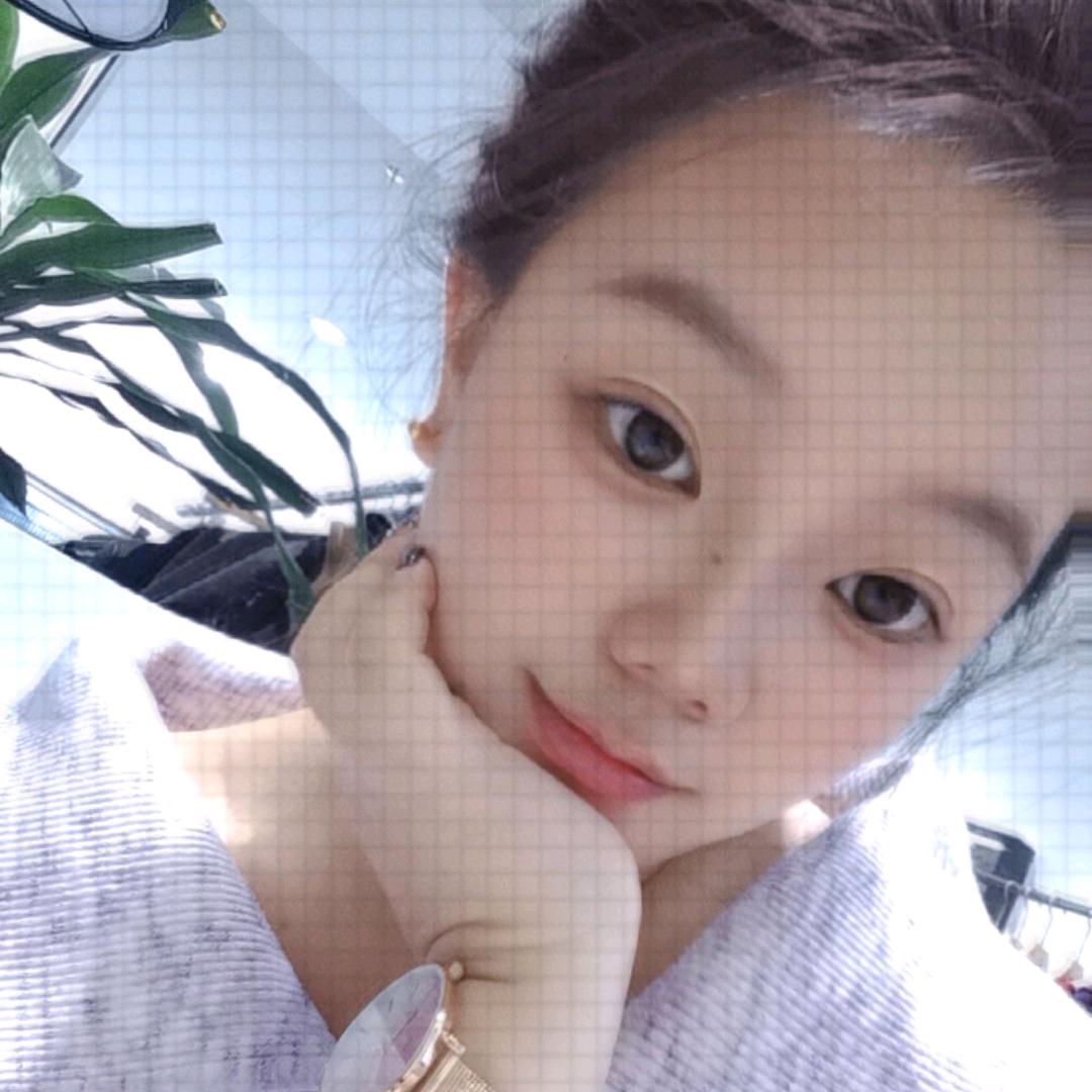 李小姐🥰🥰