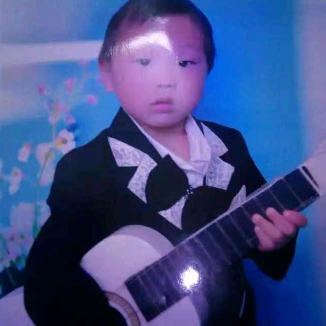 九哥(づ ●─● )づ