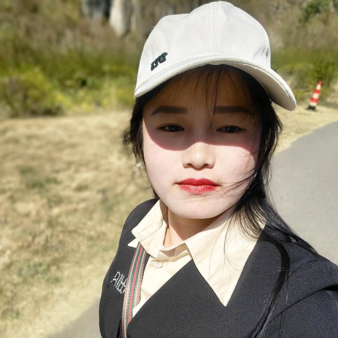 龚
