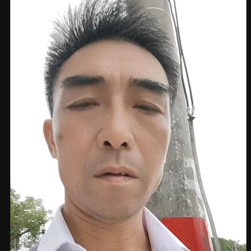 布依红明哥