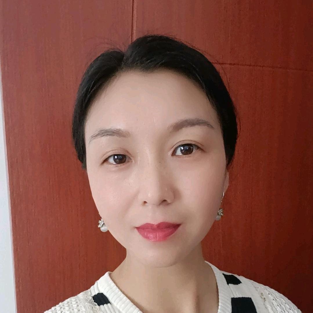 莹莹