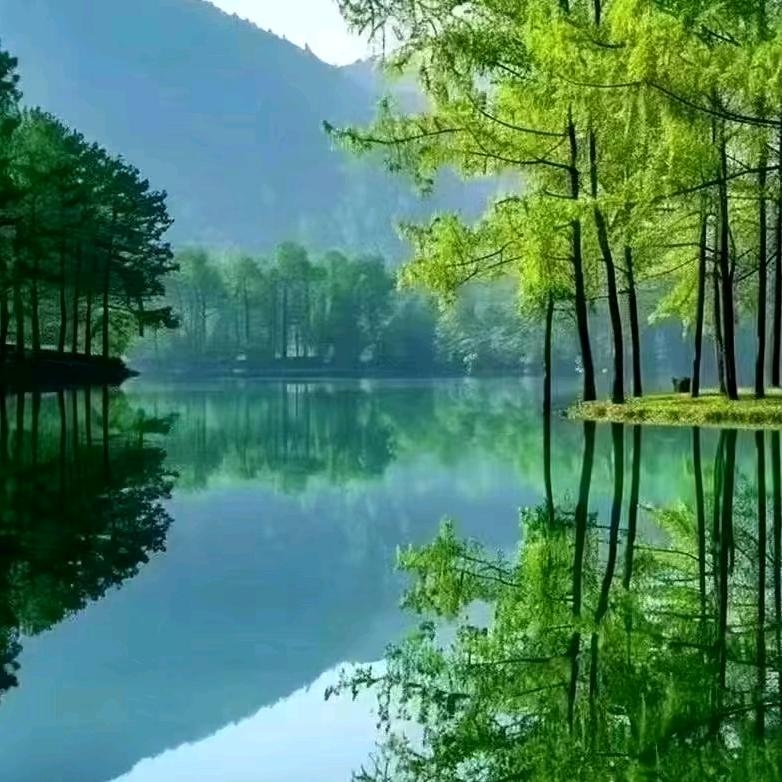 蔚蓝