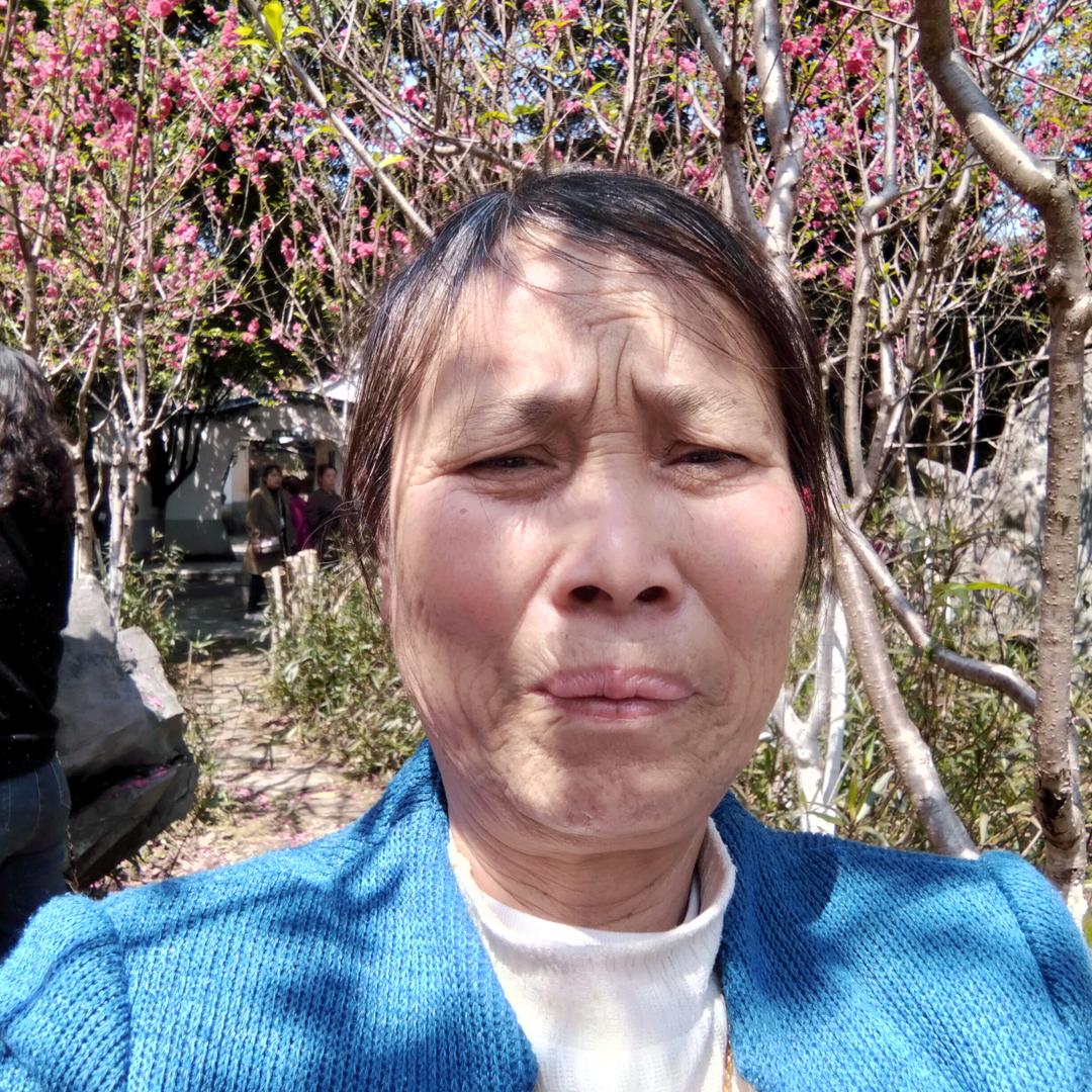小英子lyy